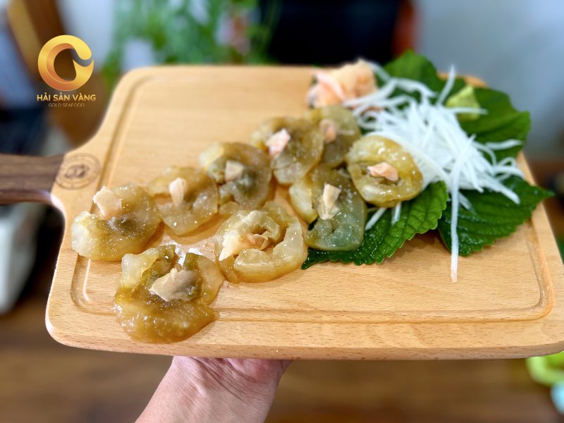 Hai sam gai vang