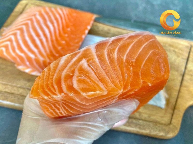 Cá Hồi Nauy sushi